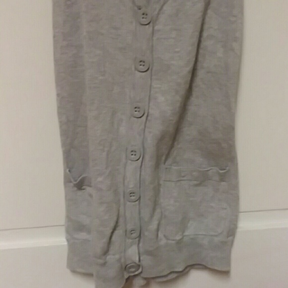 NW twenty one grey sleeveless sweater - Picture 2 of 4